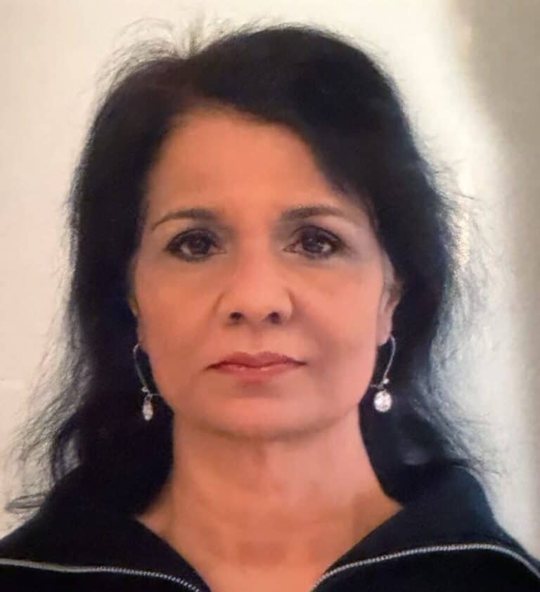 Sita Pfalz Headshot